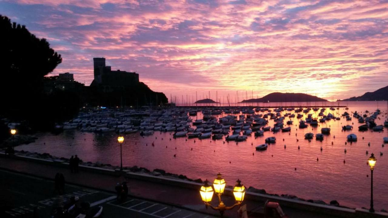 Casa Vacanze Armanda Lerici Exterior foto